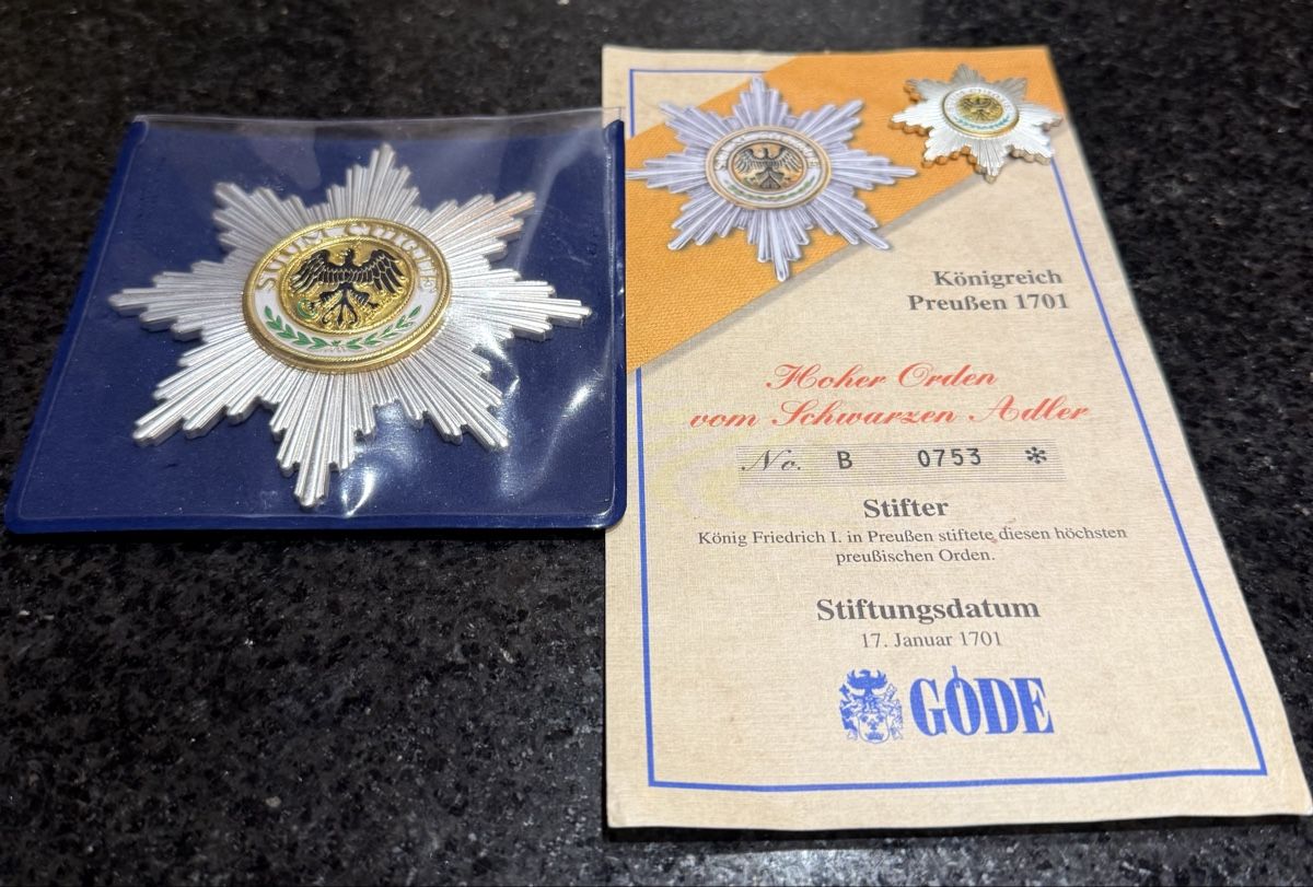 Medaglie: Orden Schwarzer Adler Preussen Göde1701 – Usato da Bauma venduto da Shotgunmann