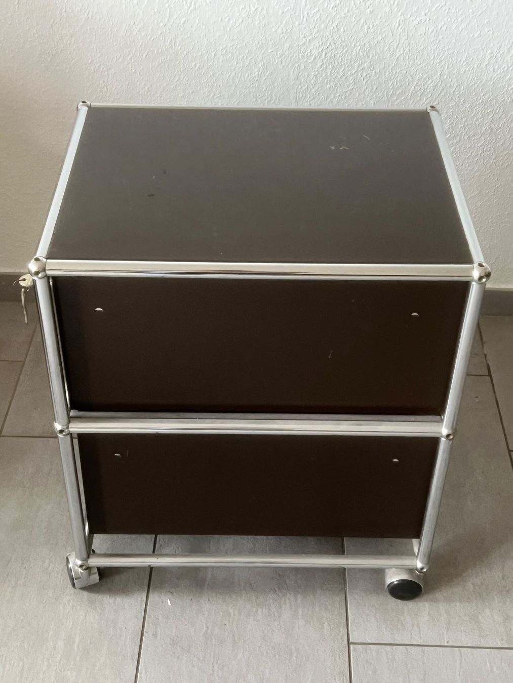 USM Banconi: Rollcontainer USM Schubladenmöbel – Usato da Hinterkappelen venduto da rum_y52q 4