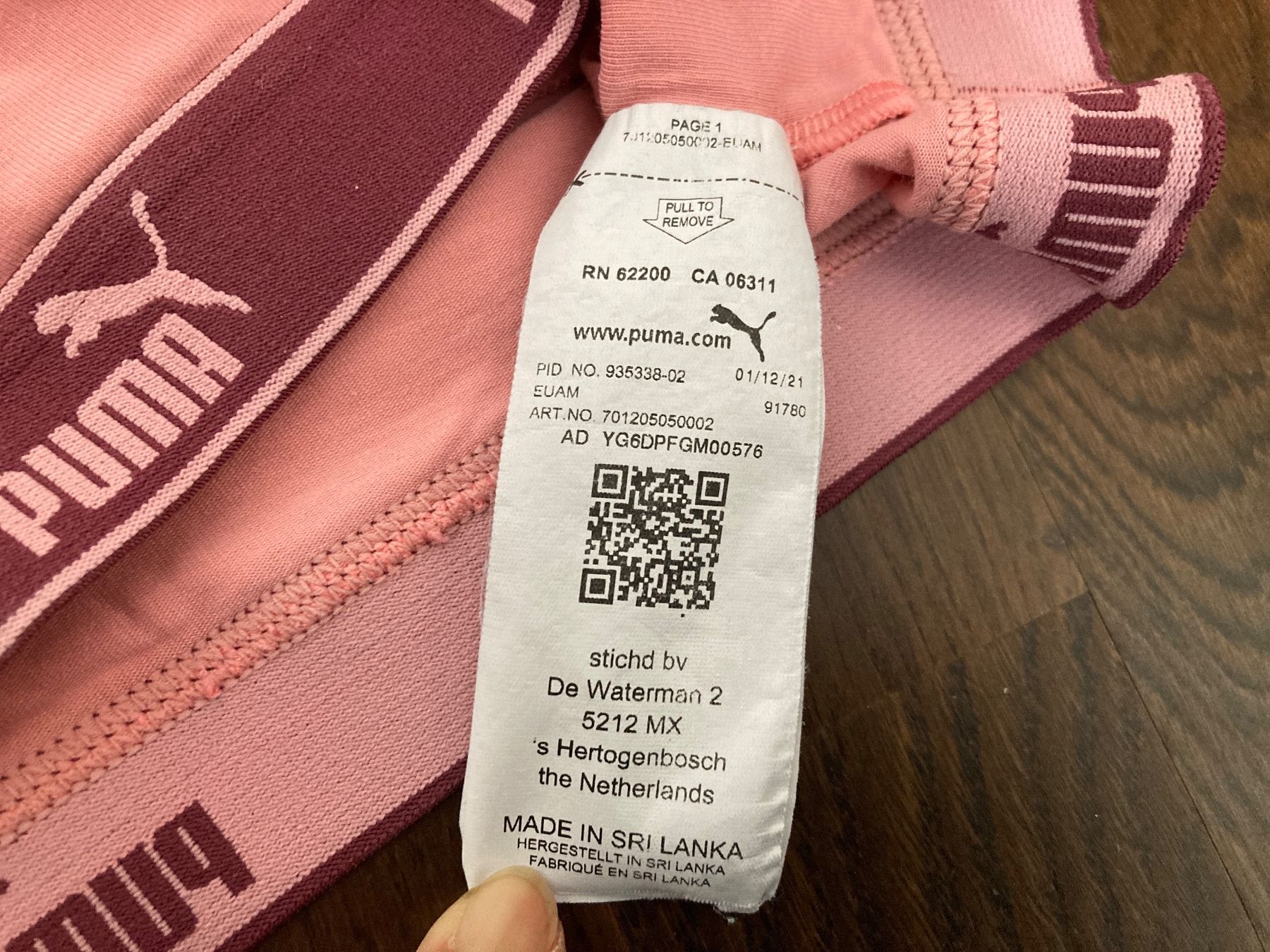 Puma Top: Puma top Grösse S – Usato da Zürich venduto da Bopenyang98765 2