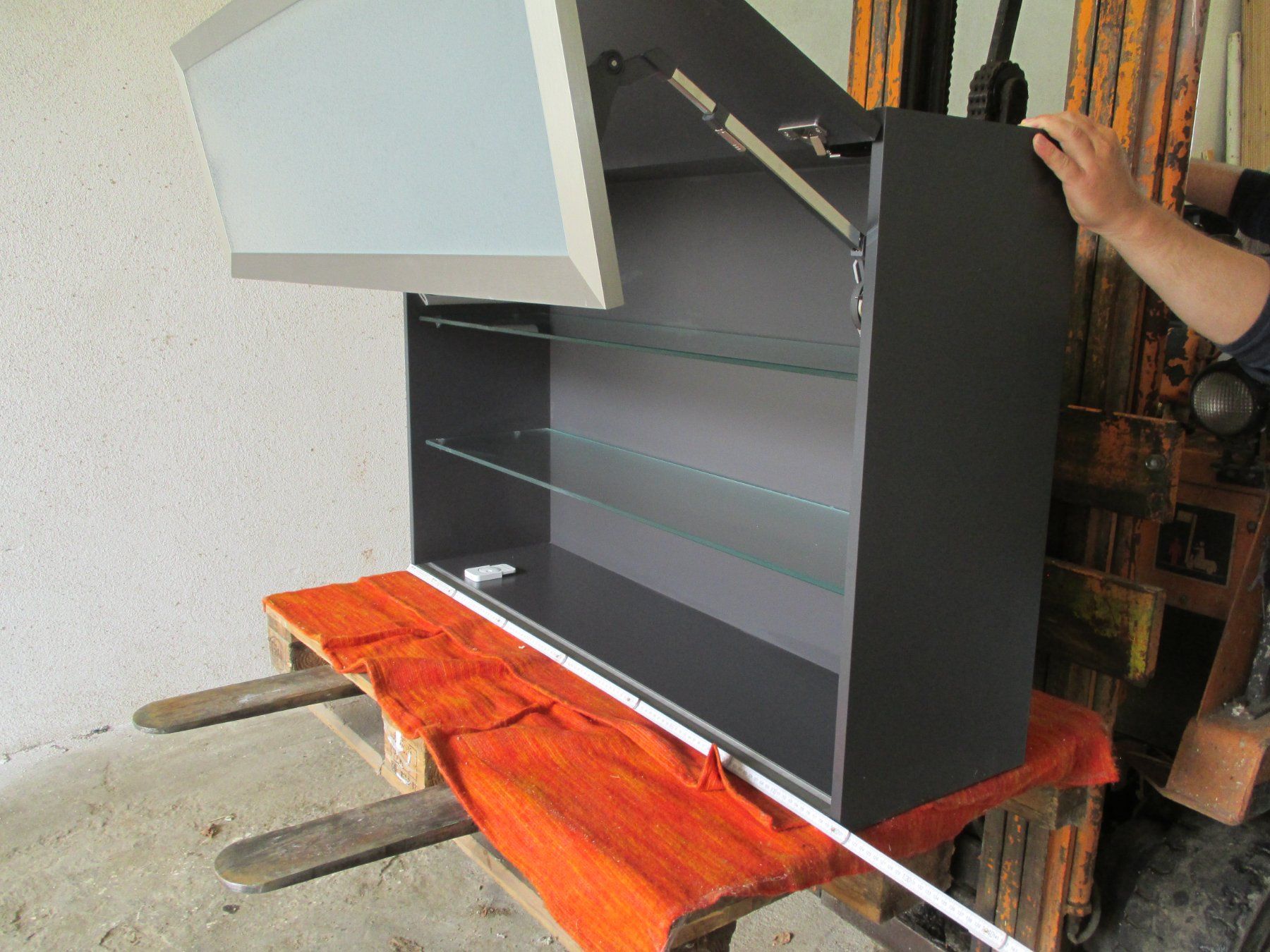 Armadi: Küchen-Wandschrank – Nuovo (secondo la descrizione) da Oberhallau venduto da Gibraltar01