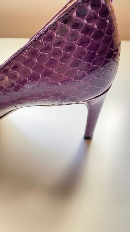 Bally Scarpe da donna: Bally Pumps Pythonleder Lila Gr. 35.5 Schuhe High Heels – Nuovo (secondo la descrizione) da Rothrist venduto da lil_tg5m 1