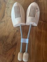 Schuhspanner aus Holz  Gr. 44/45