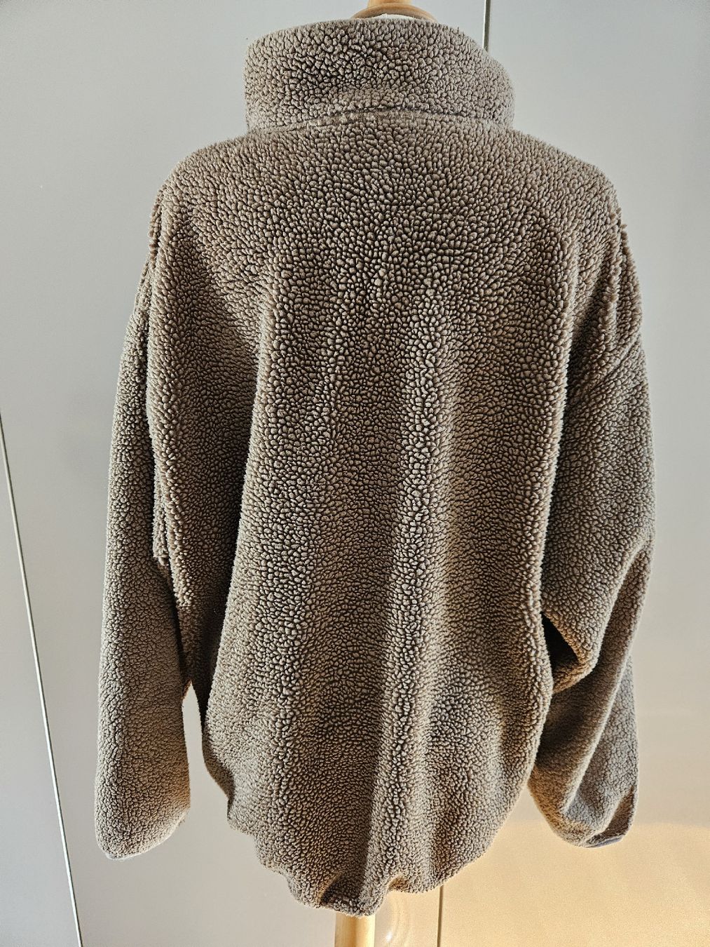 Fila Maglioni & Felpe: Vintage Fila Teddy Fleece Pullover – Usato da Zürich venduto da ColdCoffee 2
