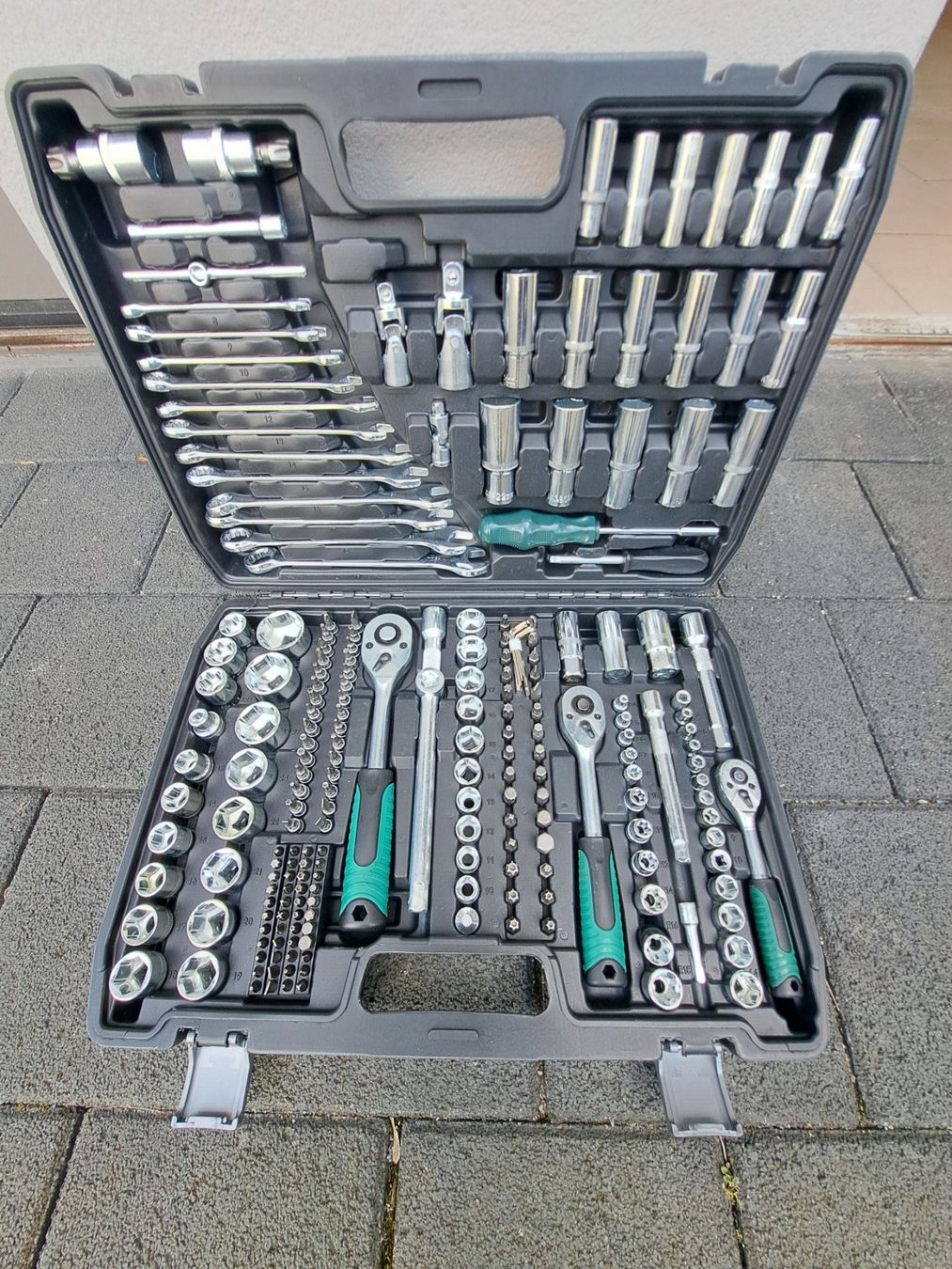 Valigie & Borse: Werkzeugkoffer mit 216 teilig – Nuovo e nell'imballaggio originale da Laufenburg venduto da agi_7dfm