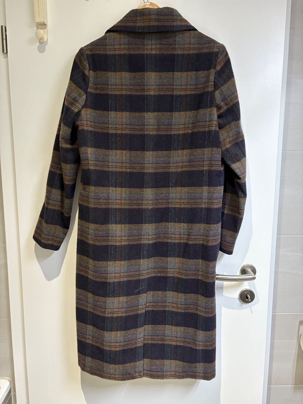 Cappotti: Un beau manteau taille 38/M – Usato da Monts-de-Corsier venduto da mon_rp2m 3