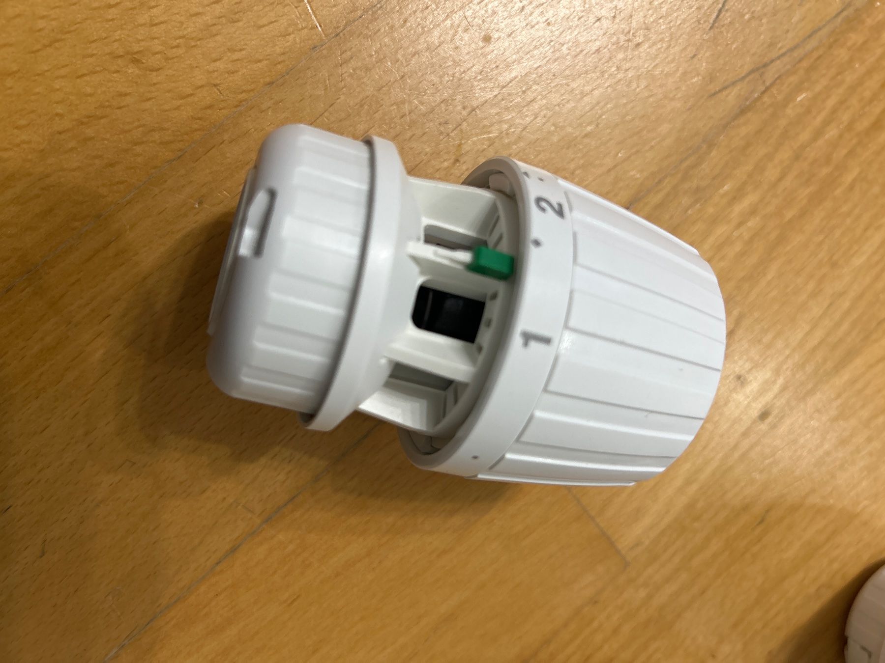 Radiatori: 1x Danfoss Thermostat Regler – Usato da zürich venduto da pauloreal 1