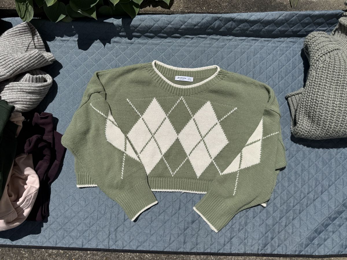 H&M Kleiderpakete: Pullover Damen – Gebraucht aus Basel von ali_r7s7 1