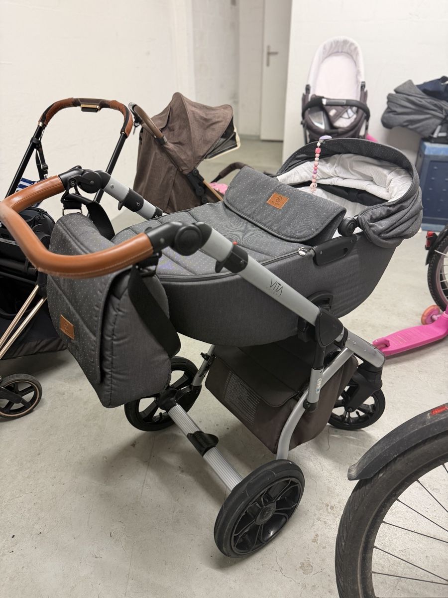 Kinderwagen: Kinderwagen  – Gebraucht aus Unterentfelden von van_m8g7 7