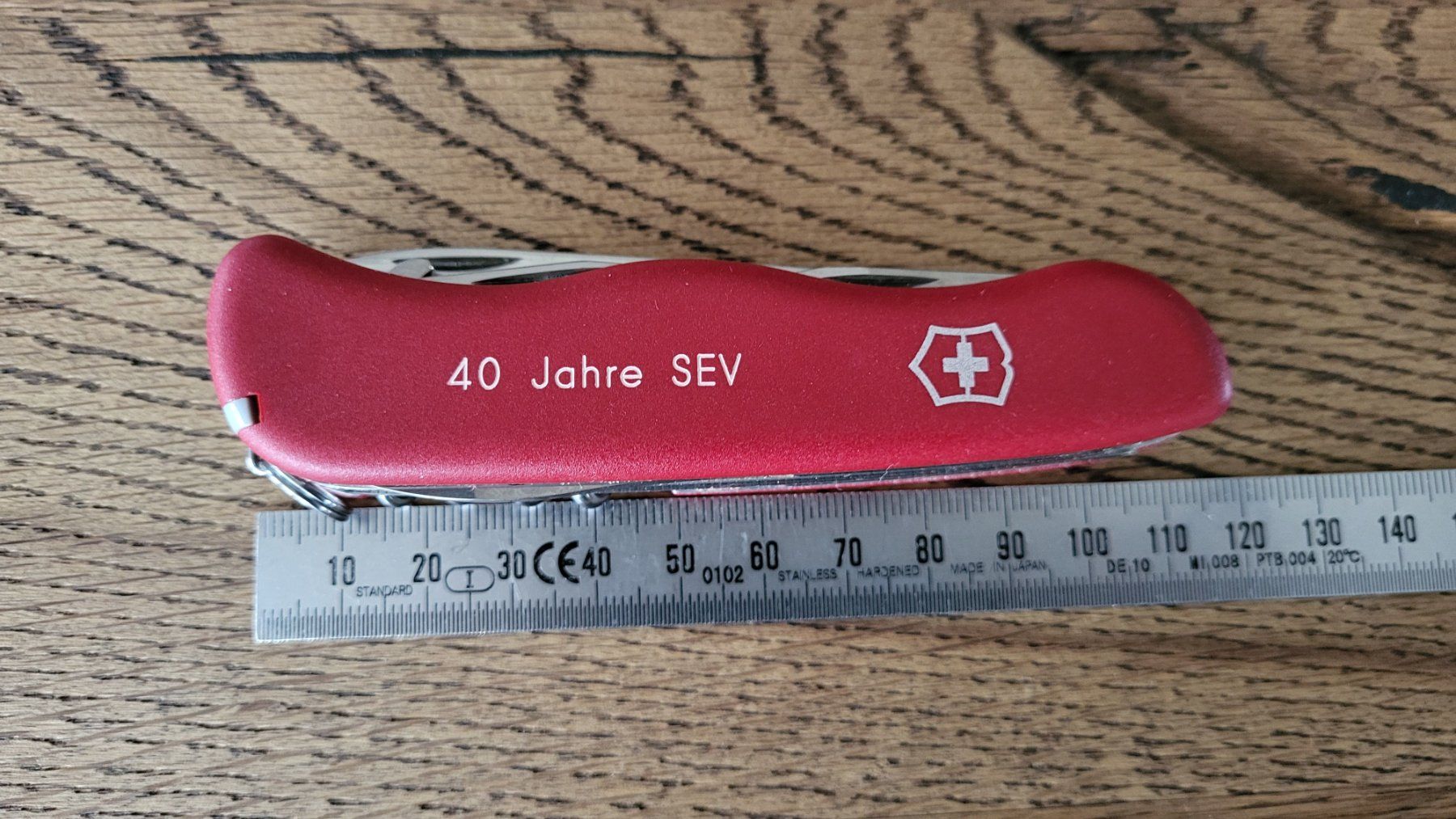 Victorinox Coltelli tascabile: Schweizer Sackmesser von Victorinox – Usato da Rothrist venduto da Juana5 3