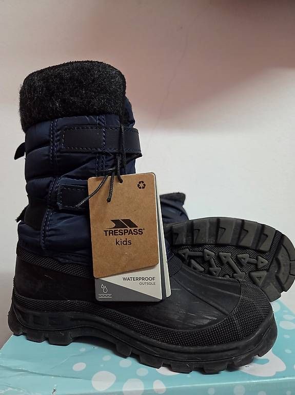 Scarpe da uomo: Snow boots Trespass - nr. 34 – Usato da Vaglio venduto da jea_6m7b 2