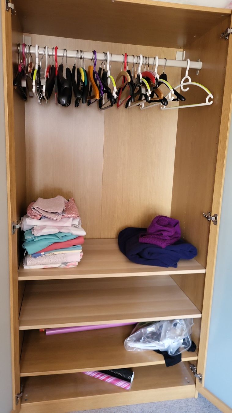 Ikea Armadi: Pax Ikea Schrank 2 türig – Usato da Lampenberg venduto da mic_286m
