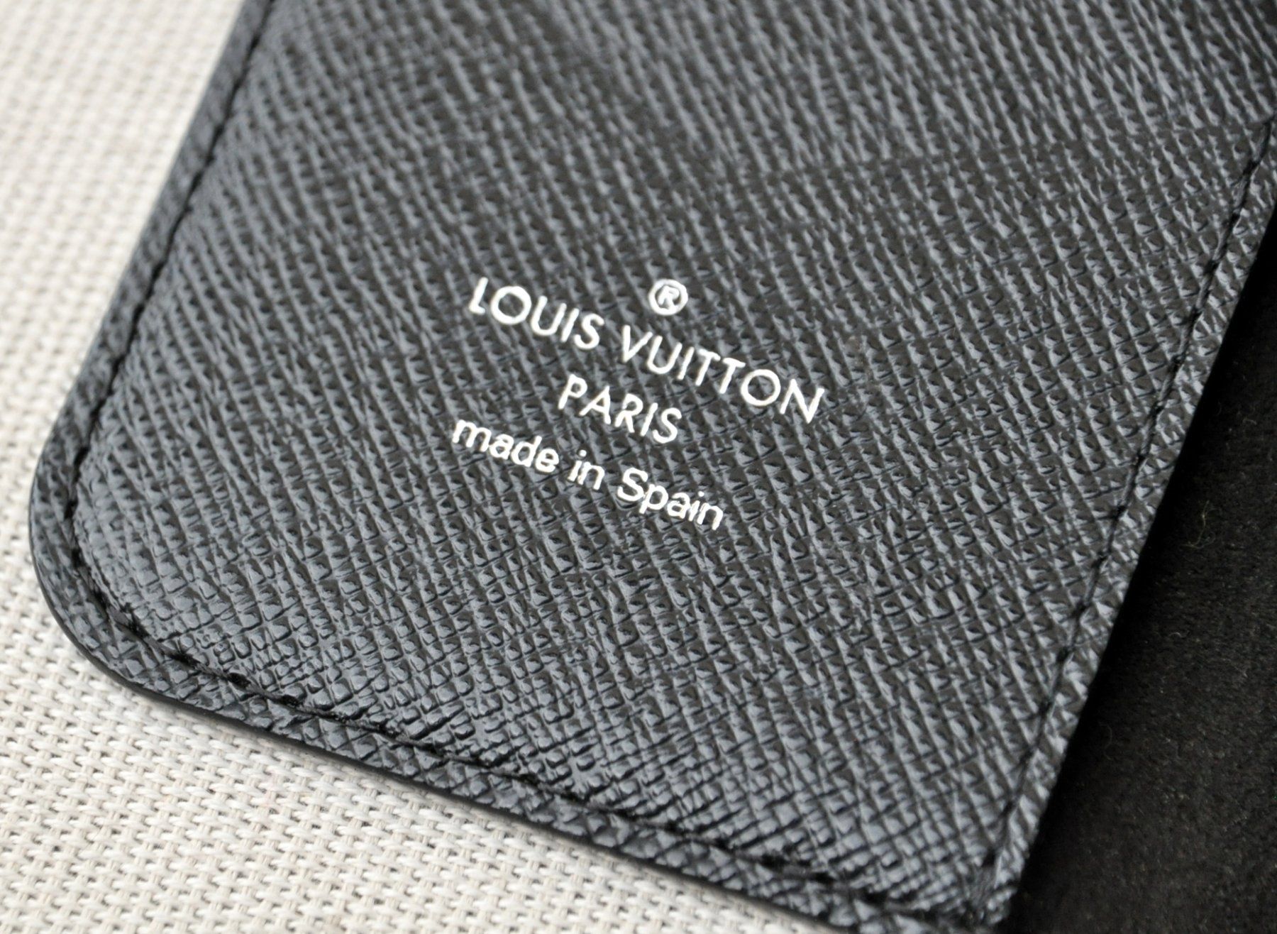 Louis Vuitton Cover & Protezioni schermo: Louis Vuitton  Hülle  / coque - iPhone – Usato da Collonges venduto da arashee 6
