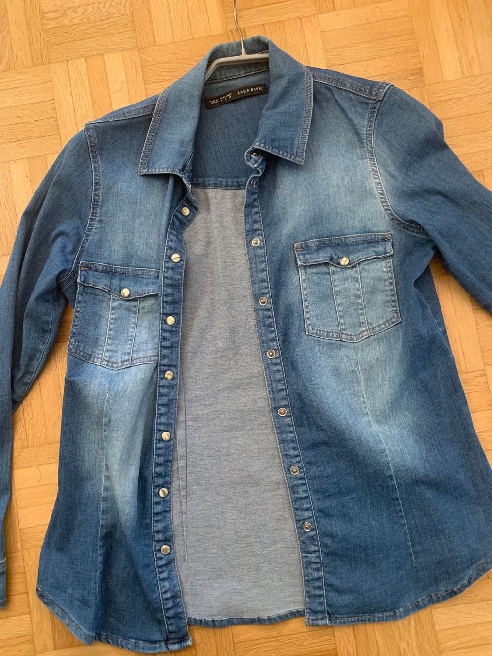 Zara Camicette: Neuwertige Hemd – Nuovo (secondo la descrizione) da Lausen venduto da tiguan07 3