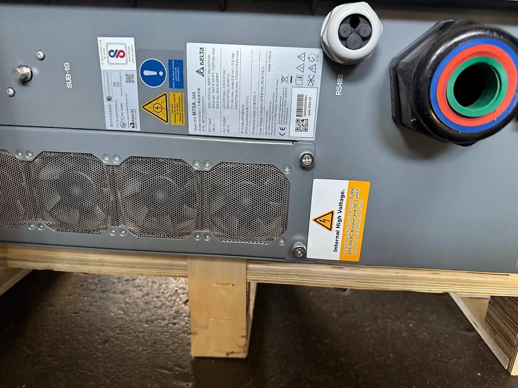 Inverter: Wechselrichter / Solarlog – Usato da Niederwil SG venduto da dan_l6pl 2