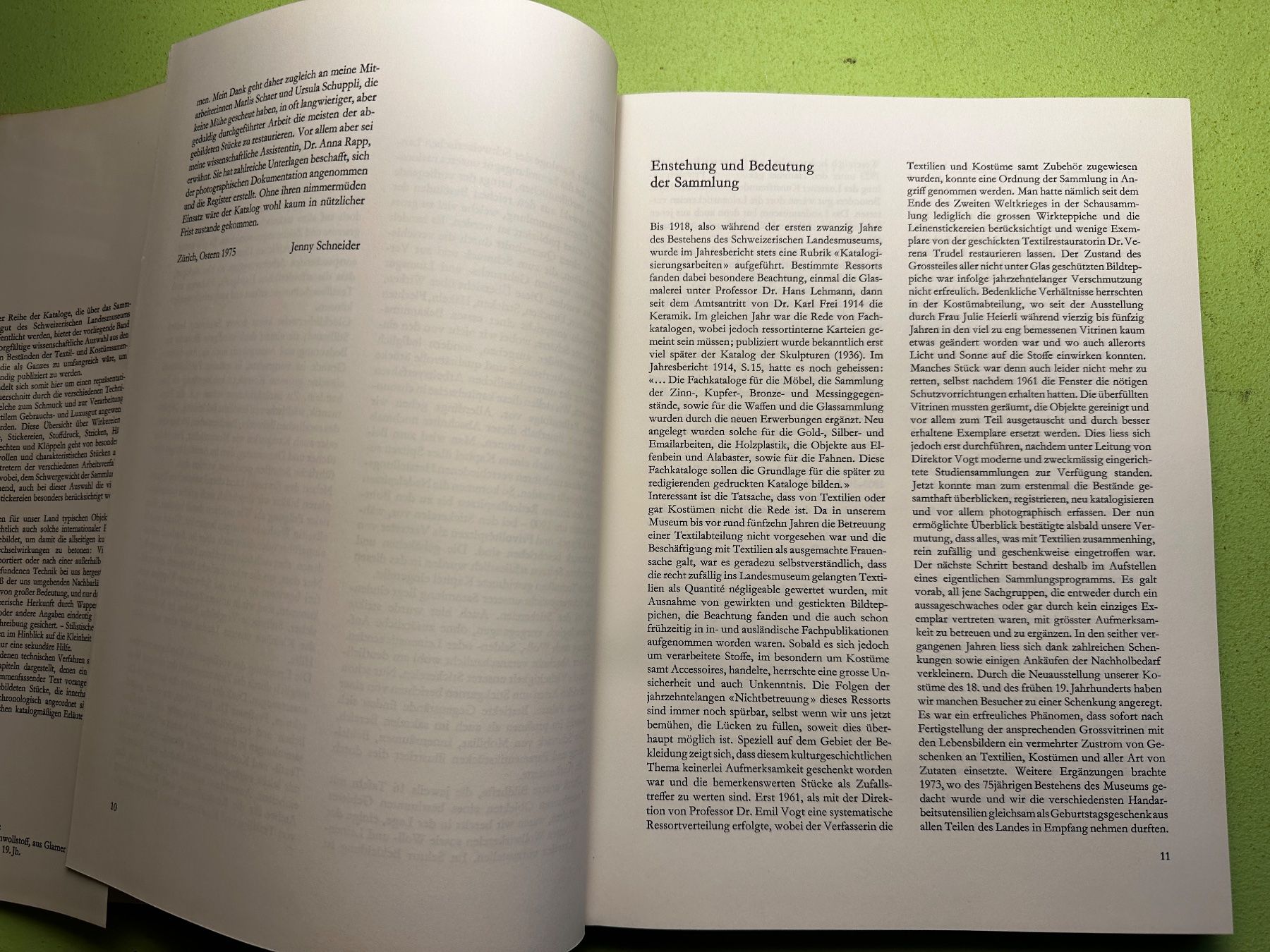 Libri: Jenny Schneider: Textilien. – Usato da Zürich venduto da allp 4