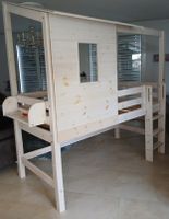 Kinder Hochbett aus Holz mit Leiter gebrauchter Zustand