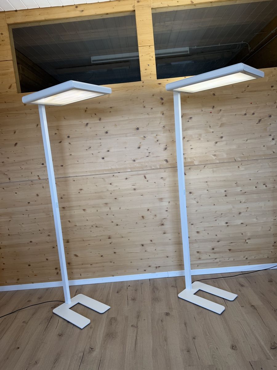 Zumtobel Lampade: Zumtobel CAPA-S PR Stehlampe ab 1.- – Usato da Grenchen venduto da Design-Outlet 6