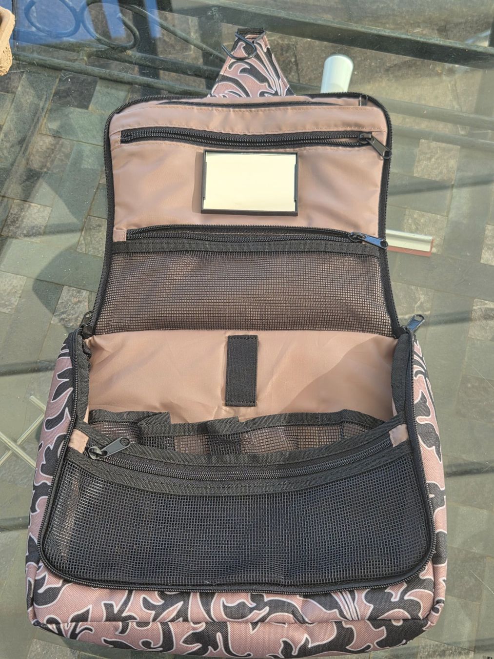 Custodie per cosmetici: Necessaire gemustert, ideal zum Campen – Usato da Lostorf venduto da Mugi_82 1