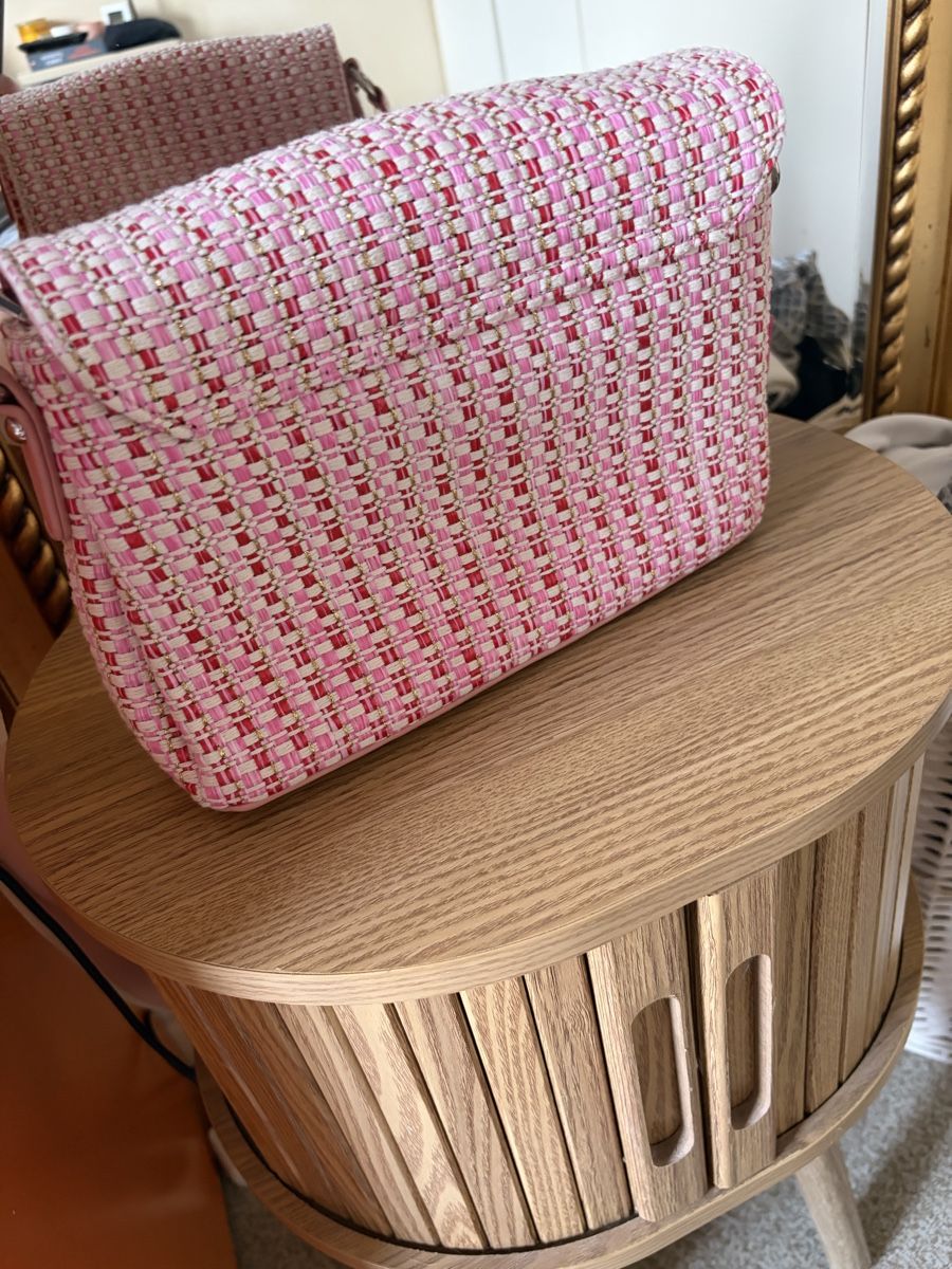 Borse da donna: Fuchsia Paris Handtasche – Usato da Basel venduto da Brunner.T 1