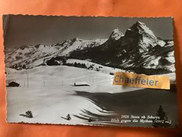2026 Stoos ob Schwyz. Blick gegen die Mythen