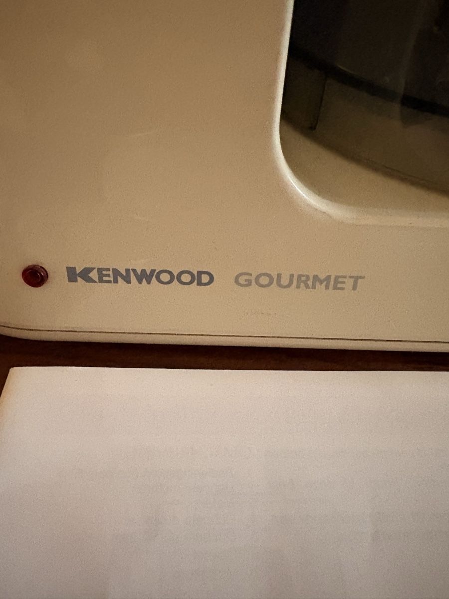 Kenwood Appareils de cuisine: Robot Kenwood FP700 & FP800 complet avec accessoires – D'occasion à Carouge GE par irma016 1