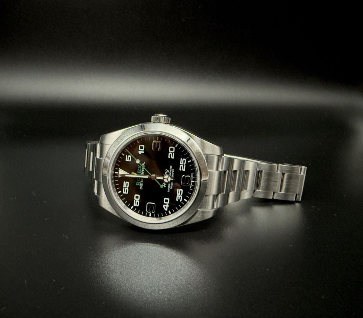 Rolex Orologi: Rolex Airking 40mm 116900 CH-Fullset – Usato da Brugg AG venduto da Wristdeal