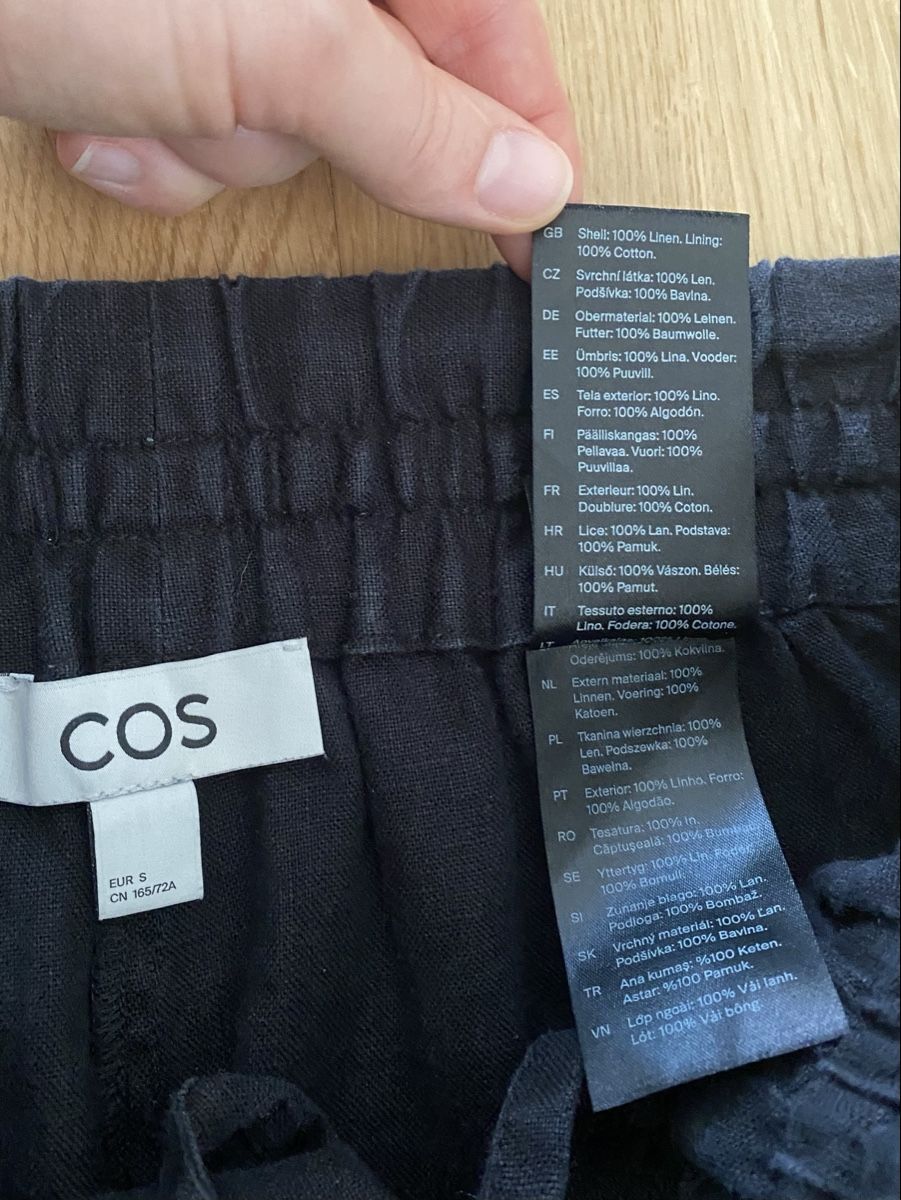 Cos Pantaloni: Short en lin COS – Usato da Les Acacias venduto da flozette 3