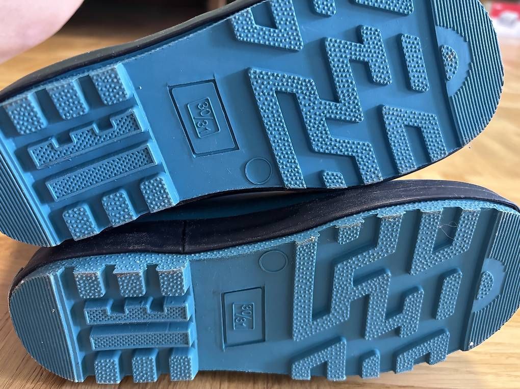 Chaussures garçon: Gummistiefel Gr.30/31 – Neuf avec emballage d'origine à Laufen par cryzto76 3