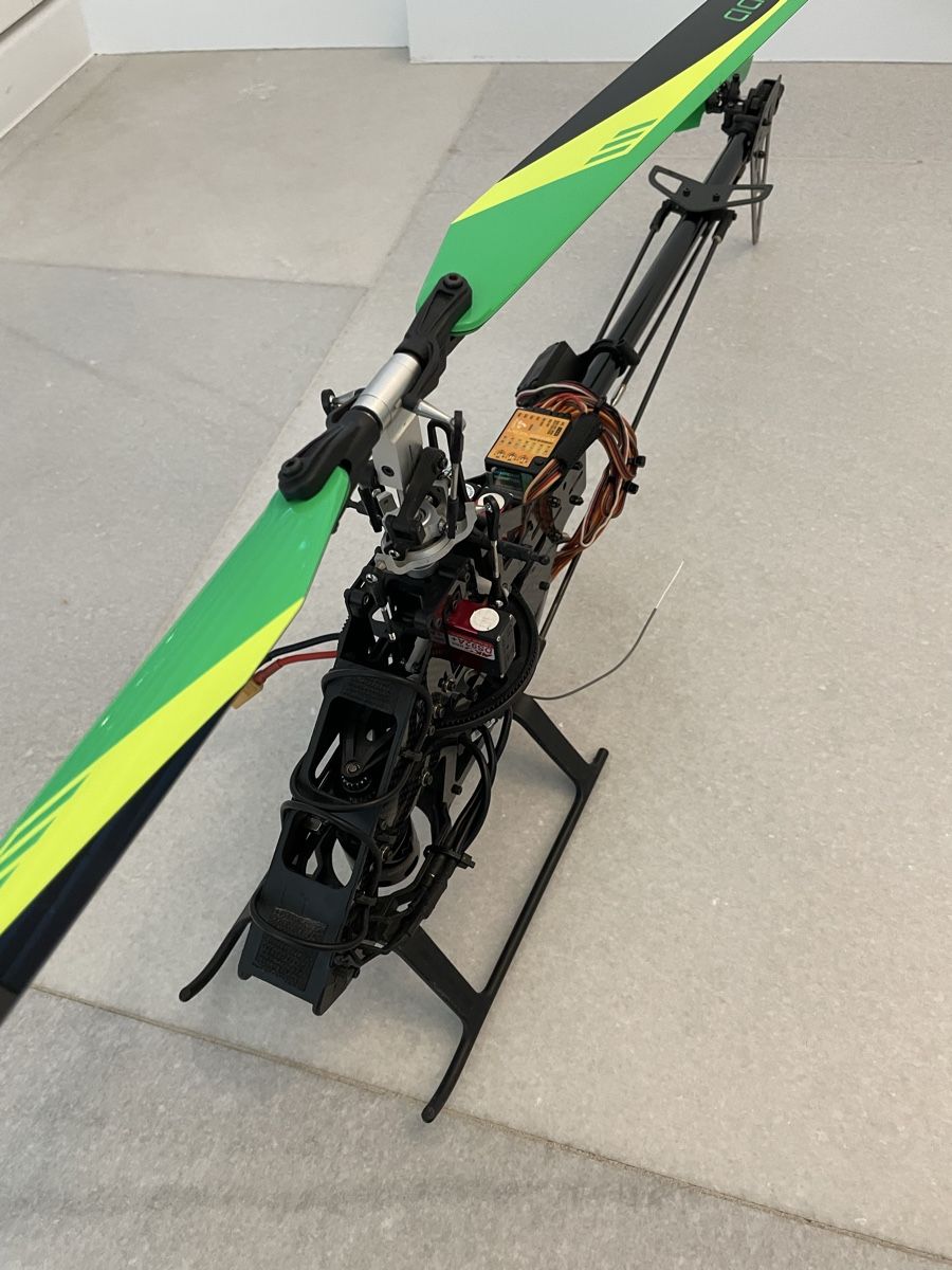 Modellismo RC: MSH Mini Protos 450 mit diversen Ersatzteilen  – Usato da Gutenswil venduto da tschiuh 1