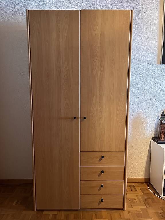 Armadi: Kleiderschrank – Usato da Egg SZ venduto da Sorisa