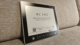 ROOMZ Display – Digitales Raumbuchungsdisplay – Neuwertiger