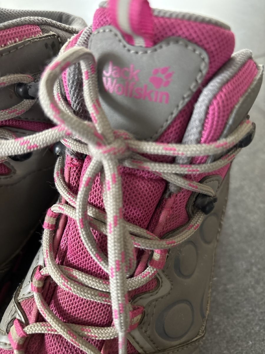Jack Wolfskin Scarpe per ragazze: Wanderschuhe Jack Wolfskin 36 – Usato da Winznau venduto da Matthias06 2