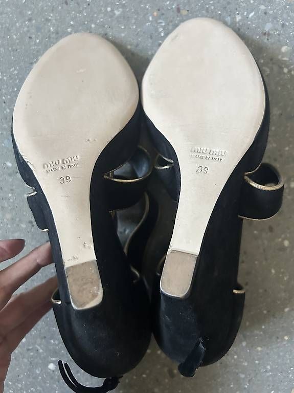 Miu Miu Scarpe da donna: Miu Miu Sandalen Gr. 39 – Usato da Birmenstorf AG venduto da Stefan5413 1