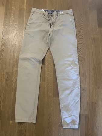 Tommy Hilfiger Herren Chino Hose Beige – Gr. 34/34 – Stretch