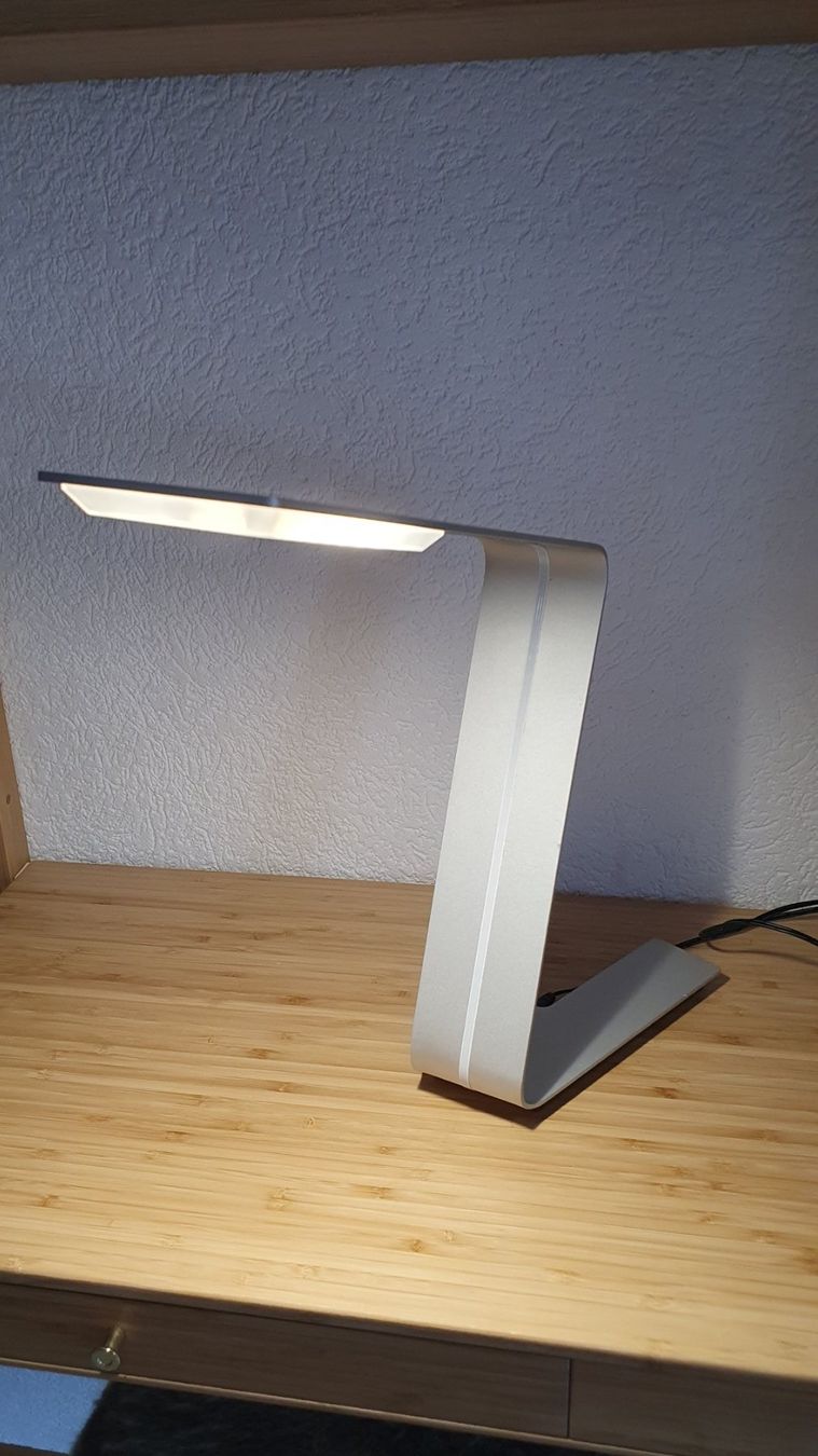 Lampade: Lampe für Büro oder Nachttisch – Usato da Bitsch venduto da cka_6hff