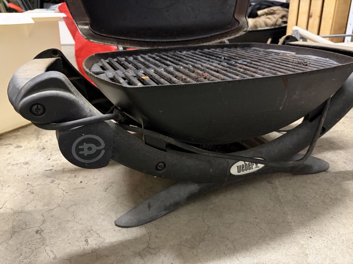 Grills: Weber Grill (elektro) – Gebraucht aus Geroldswil von goodseller01 1