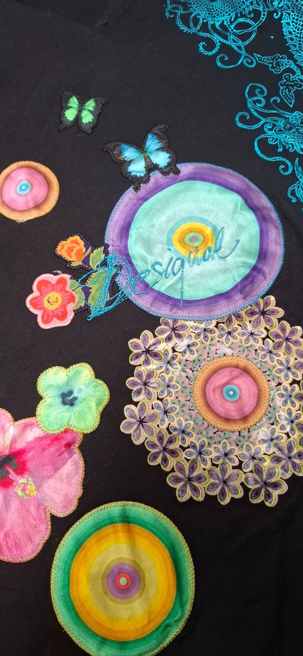 Desigual Top: Desigual Long Top – Nuovo (secondo la descrizione) da Zürich venduto da san_f57f 3