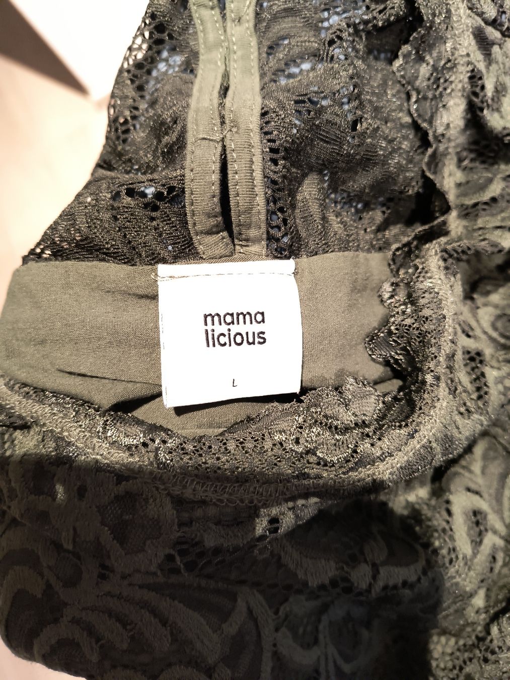 Mamalicious Camicette: Schicke Mama Licious Bluse,  Spitze, Grösse L – Usato da Oberweningen venduto da Bumblebee2 1