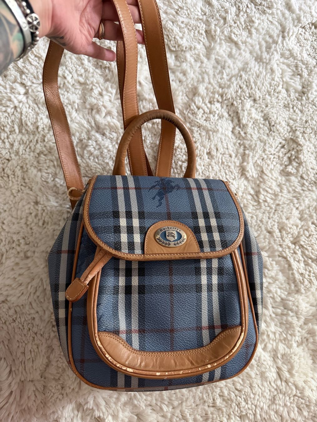 Burberry Rucksäcke: Vintage Burberry backpack – Gebraucht aus Schaffhausen von Nadiuna
