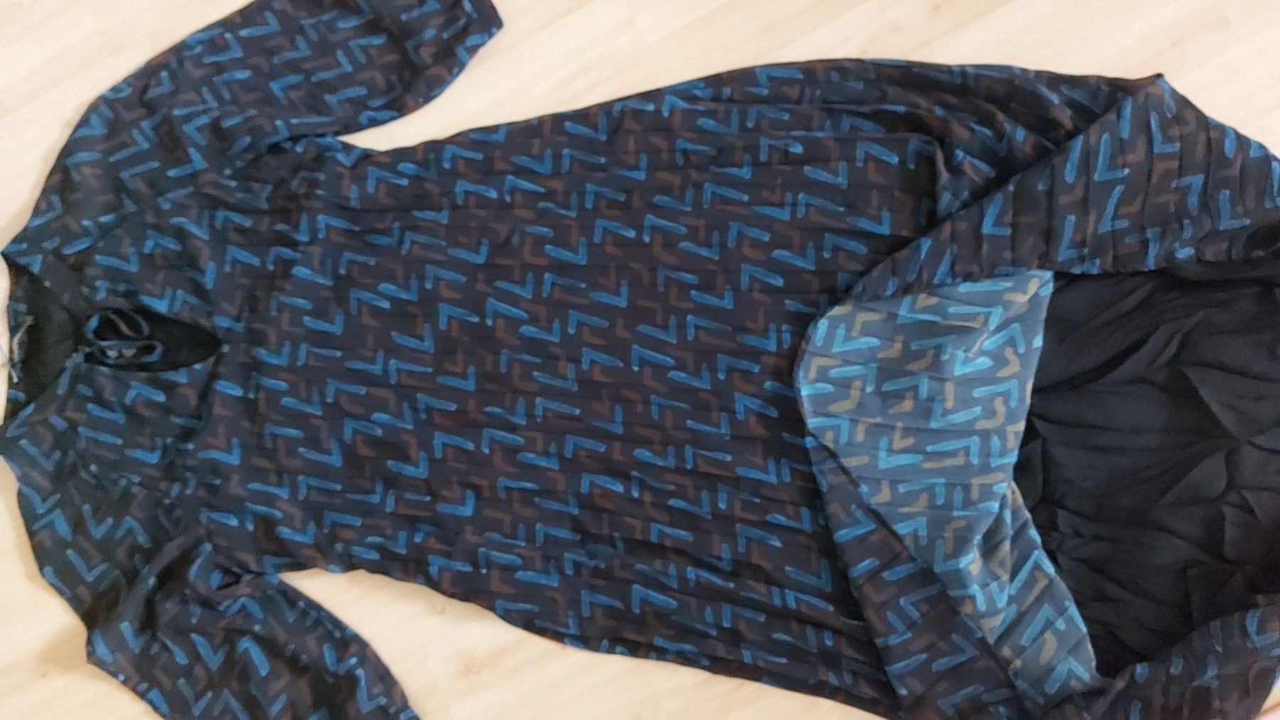 Nile Vestiti: Nile Kleid gr,S,Neu!! – Nuovo (secondo la descrizione) da Langenthal venduto da ivet7 5