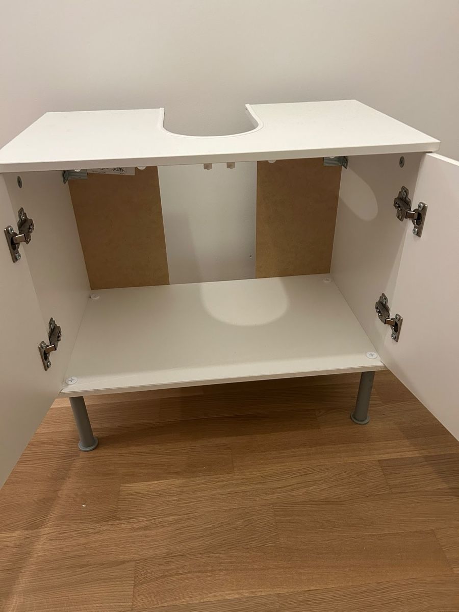 Ikea Installations & Meubles: Waschbeckenunterschrank – D'occasion à Zürich par jackson215 1