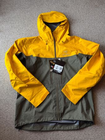 Neue Arcteryx Alpha GTX HS Jacke Herren Gr. XL, Tatsu-Edziza
