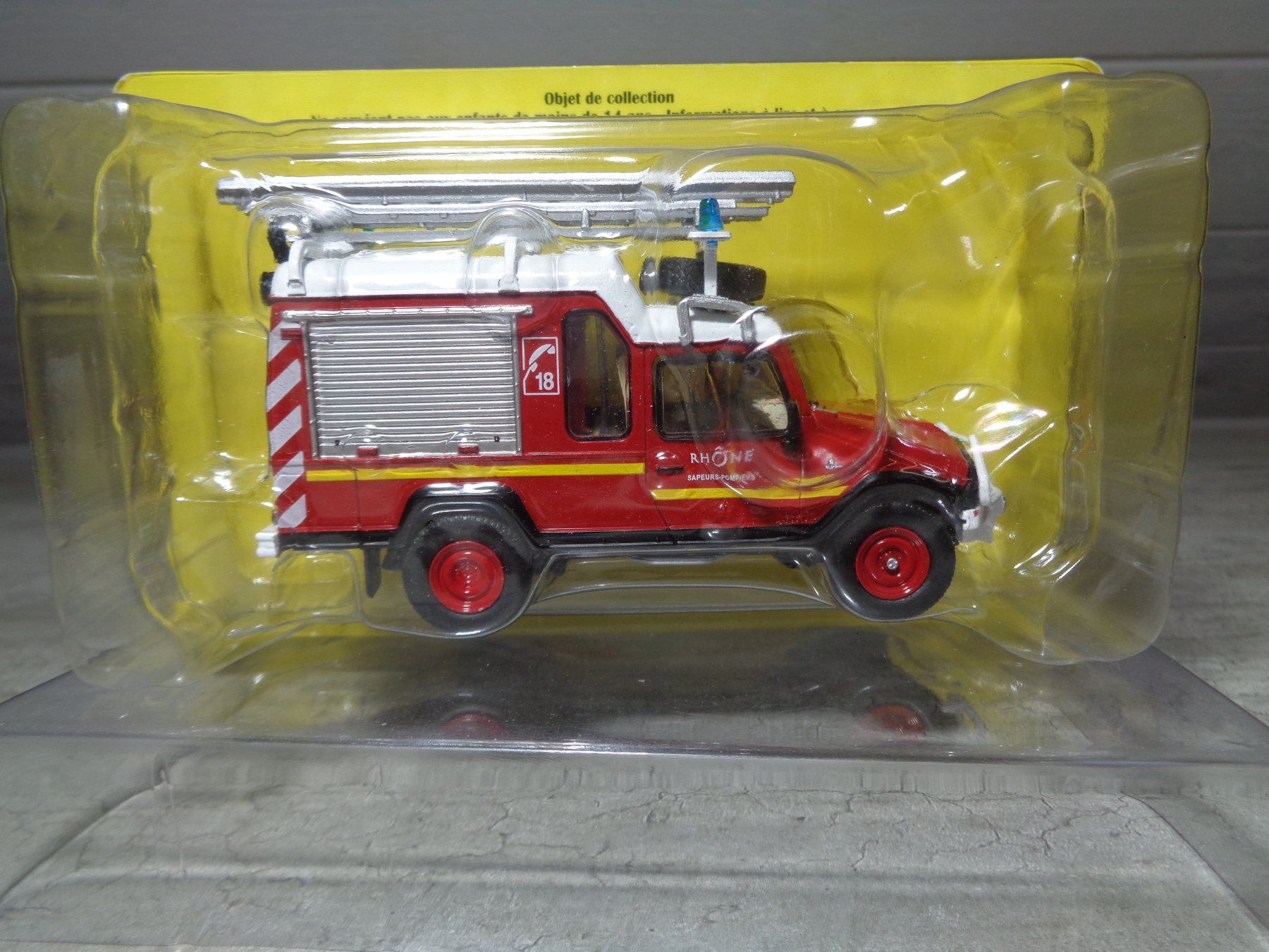 Modellini d'auto: Hachette 1:43 UMM Alter – Nuovo e nell'imballaggio originale da Reconvilier venduto da rallycar 1