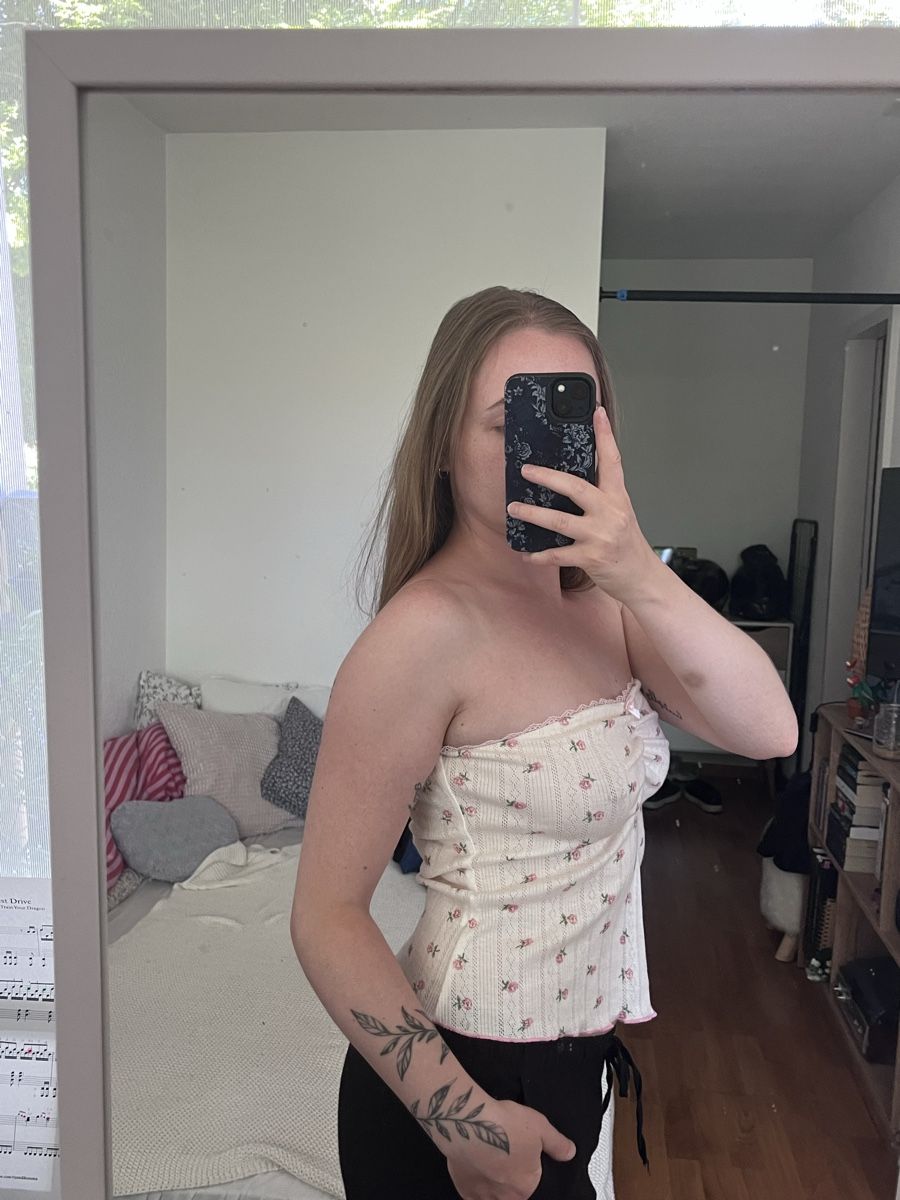 Tops: Tube Top Blümchen Grösse S – D'occasion à Bern par Apfel2002 3
