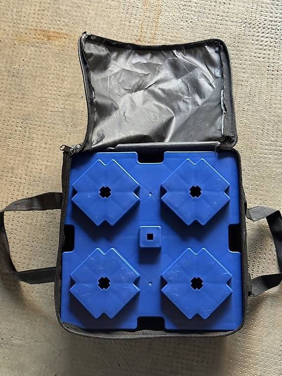 Pneumatici & Ruote complete: Support pneus camping-cars  – Usato da Renens VD venduto da Ypc0 1