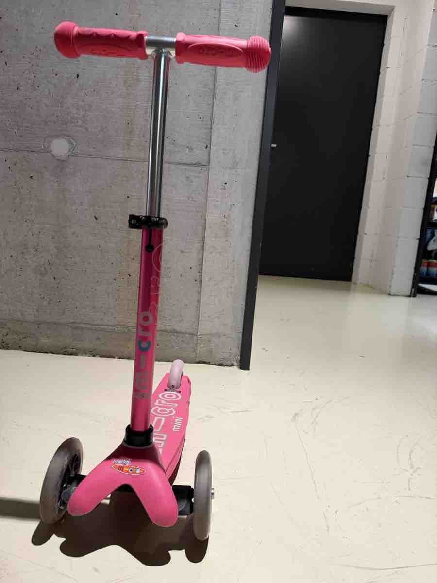 Kickboard: Micro Mini Kickboard Trottinett pink gebraucht – Usato da Arni AG venduto da 19nadia86 2