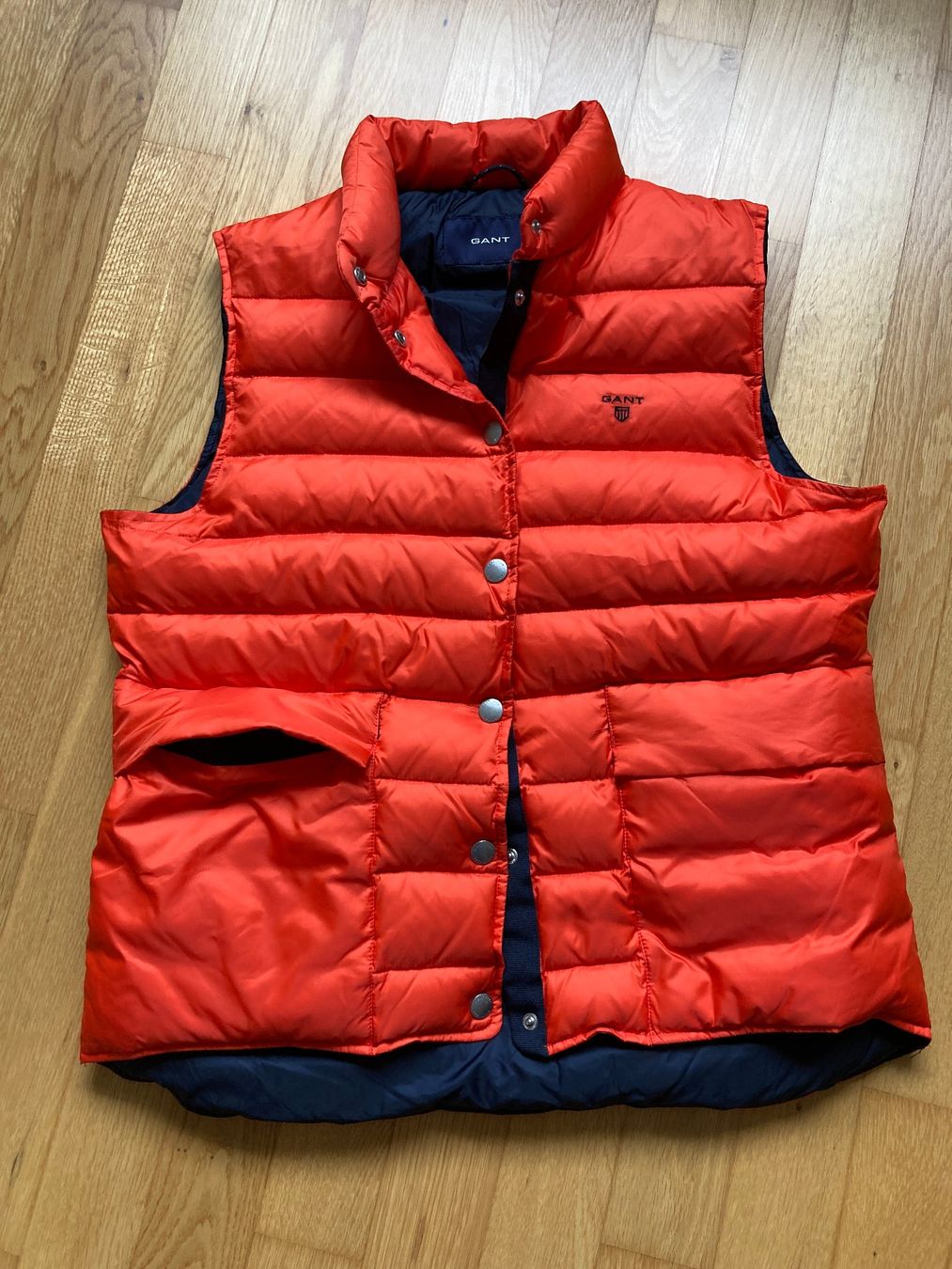 Gant Gilet & Giacche senza maniche: Leichte Weste von GANT - Topzustand! – Usato da Zürich venduto da mai_ygy8