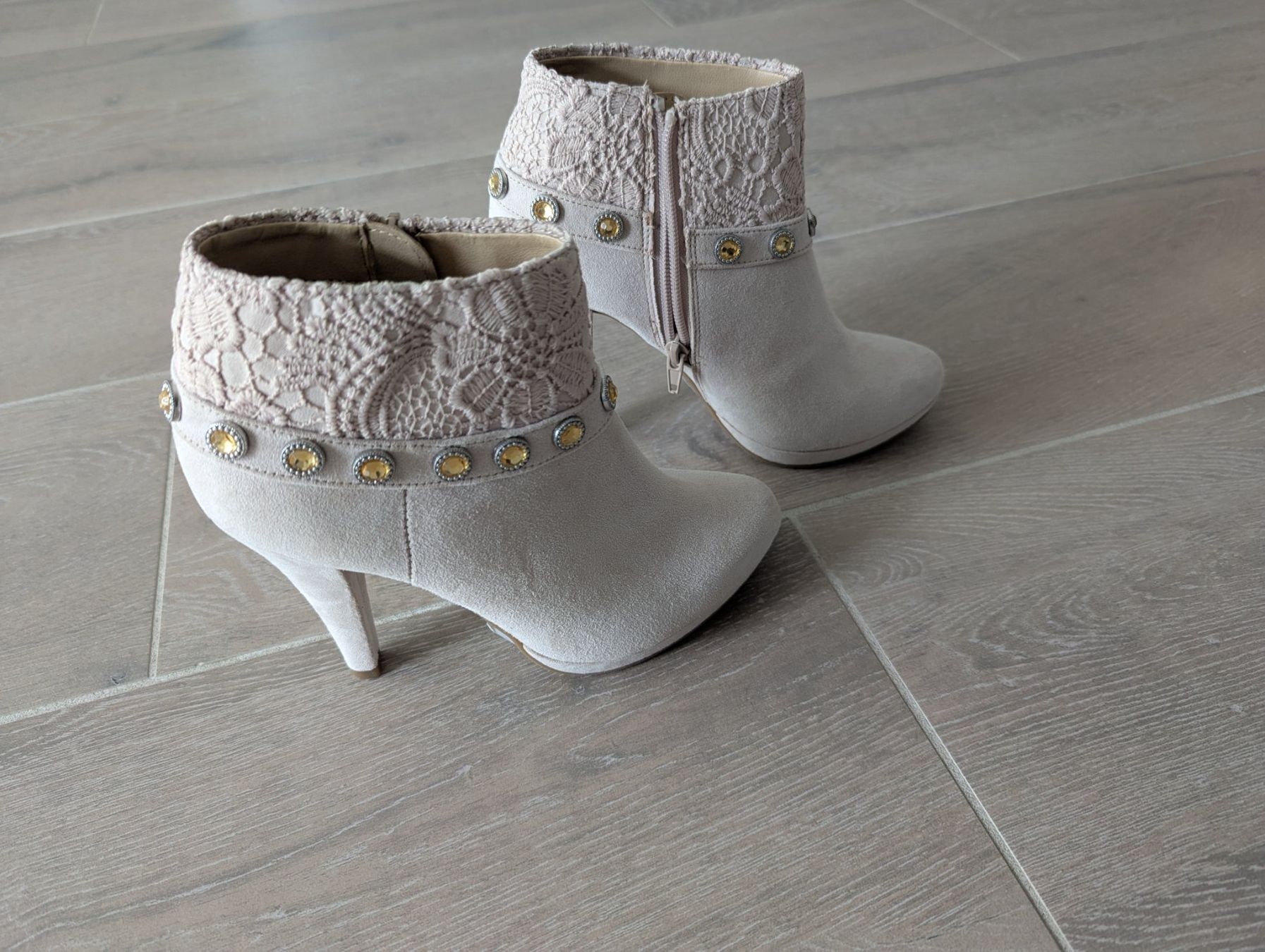 Scarpe da donna: Stiefelette (Grösse 36) – Nuovo e nell'imballaggio originale da Binz venduto da Aleksruski 1