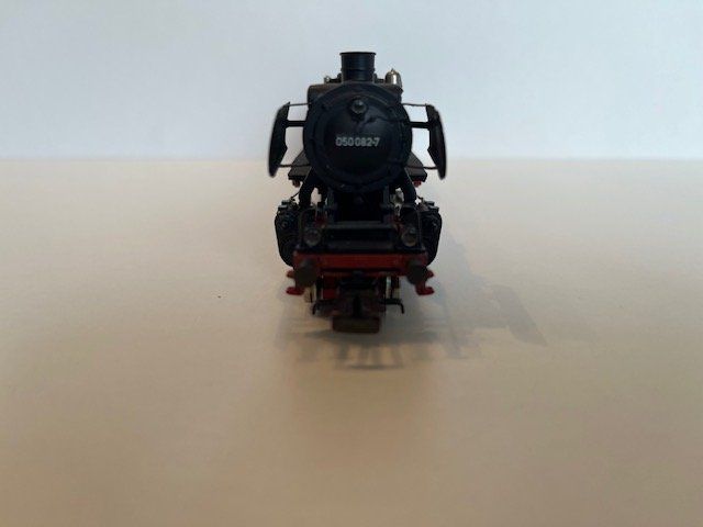 Märklin Modellini di ferrovie: Märklin 3084: Lok. mit Tender, Digital – Usato da Lohn-Ammannsegg venduto da 406peugeot 2