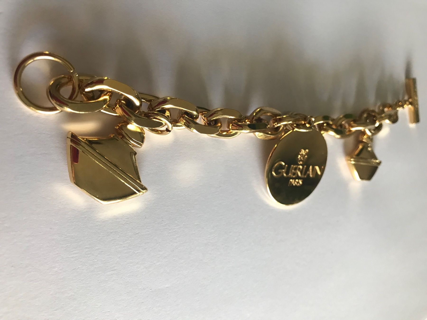 Armbänder & -reifen: Bracelet Guerlain Samsara plaqué or – Gebraucht aus Grimisuat von eliseba88 9